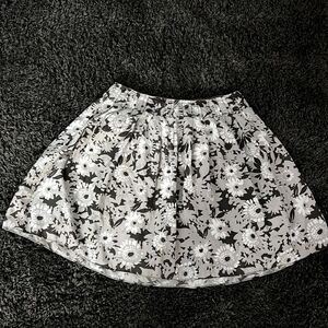 Cute pleated skirt SZ 14